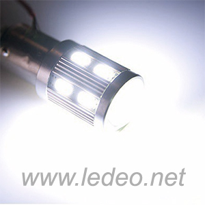 1 ampoule P21W / BA15s à  LED cree smd  blanc  pour les feux de jour