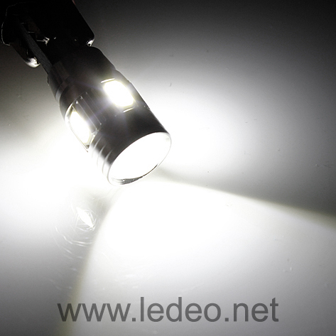 1 ampoule à  LED cree  w5w / T10  blanc  anti erreur